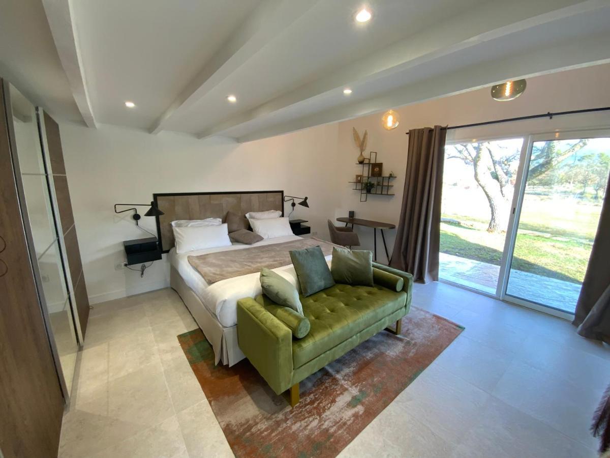 Le Hameau des vanades Ampus Extérieur photo