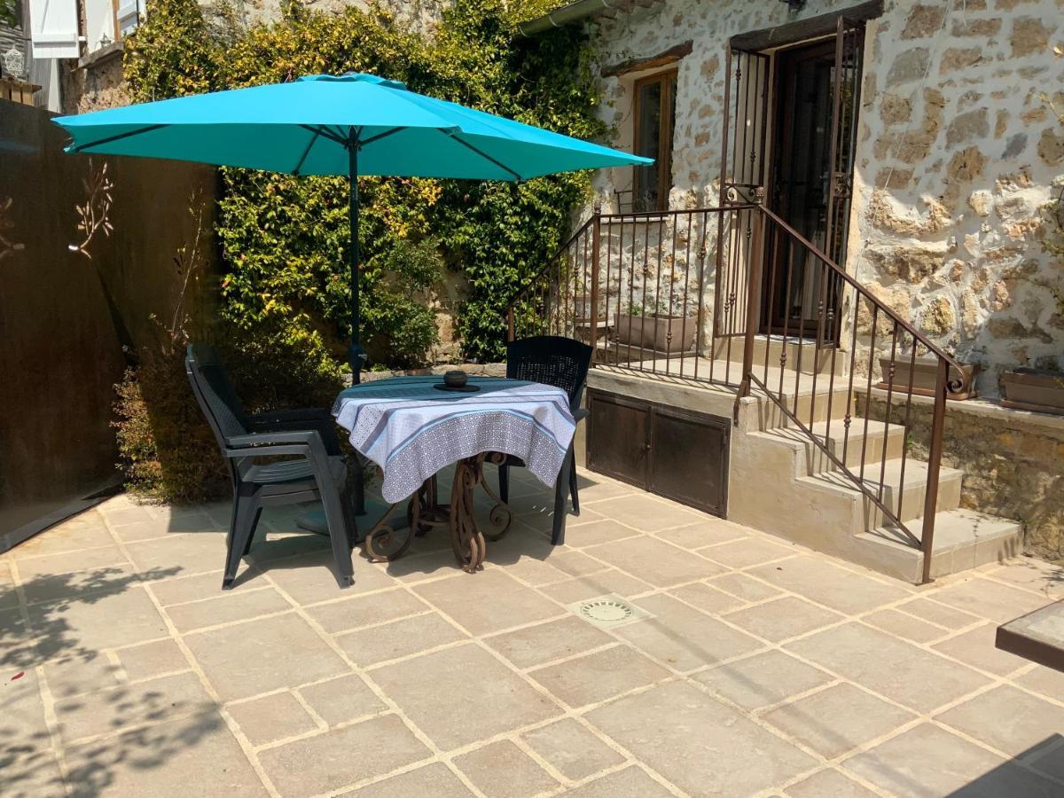 Le Hameau des vanades Ampus Extérieur photo